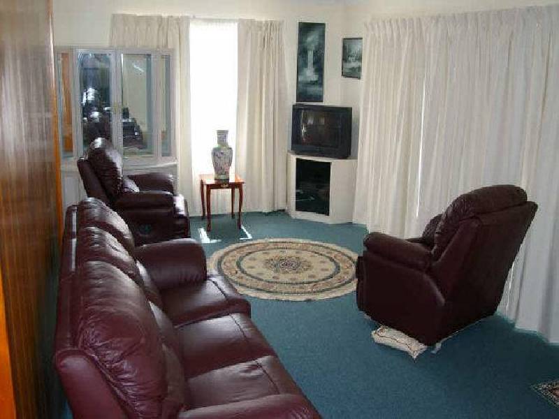 84 Gatton Street, Mount Gravatt East QLD 4122