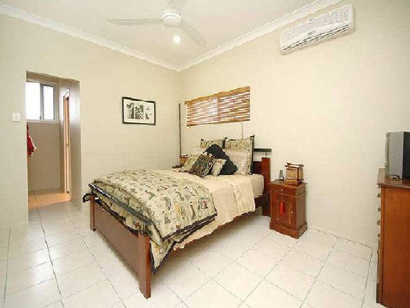 1 Melon Street, Mansfield QLD 4122