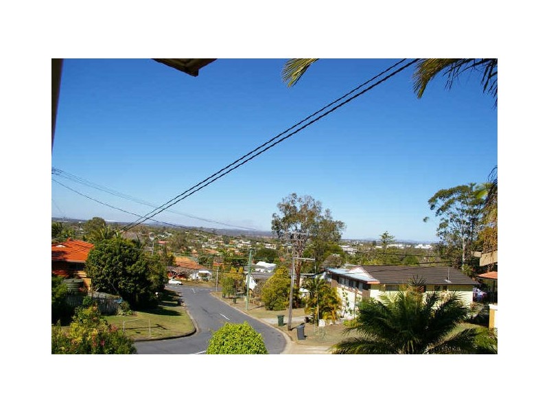 73 Granby Street, Upper Mount Gravatt QLD 4122