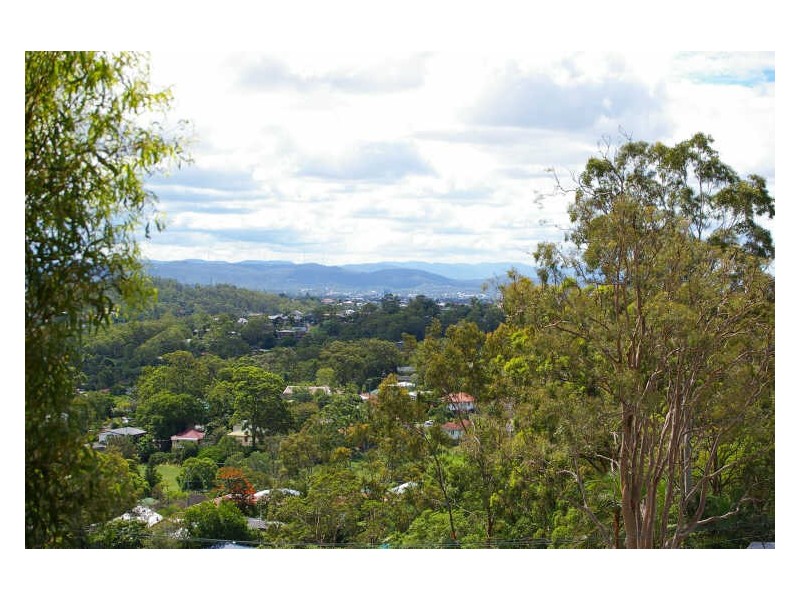 94 Mountain Street, Mount Gravatt QLD 4122