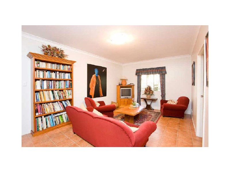 27 Gosford Street, Mount Gravatt QLD 4122