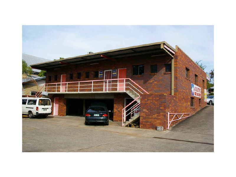 530 Logan Road, Greenslopes QLD 4120