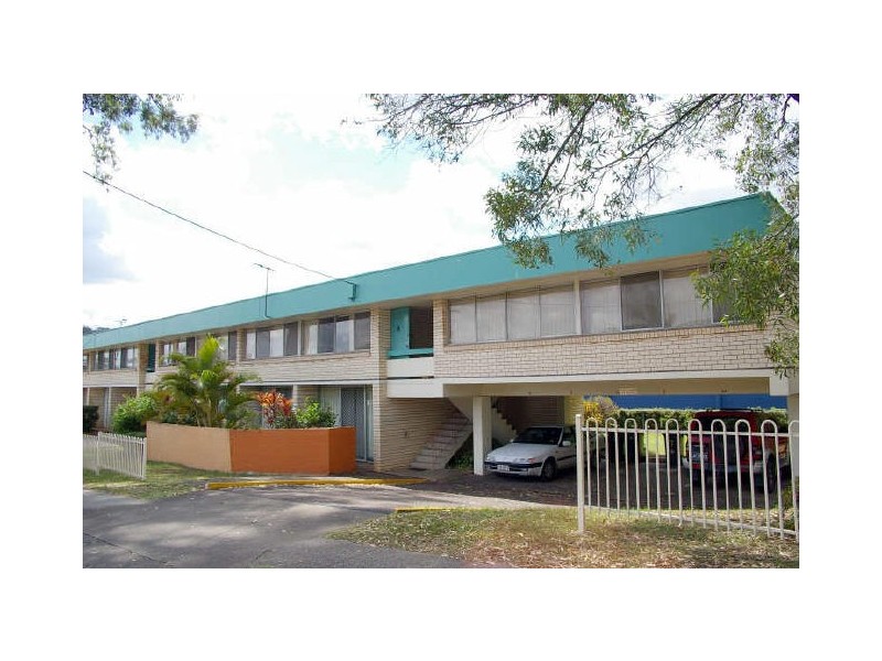 8/183 Nursery Road, Holland Park West QLD 4121