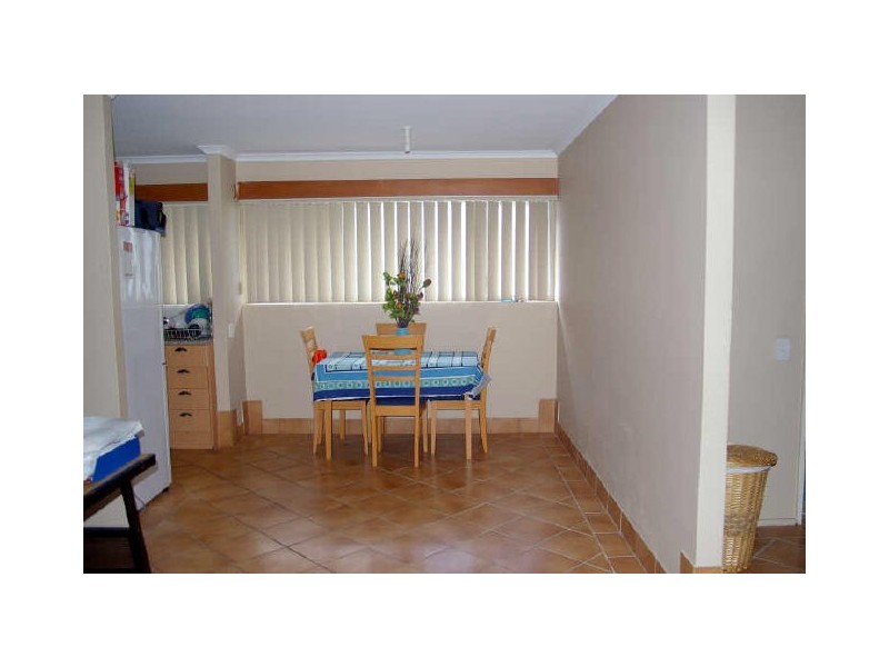 8/183 Nursery Road, Holland Park West QLD 4121