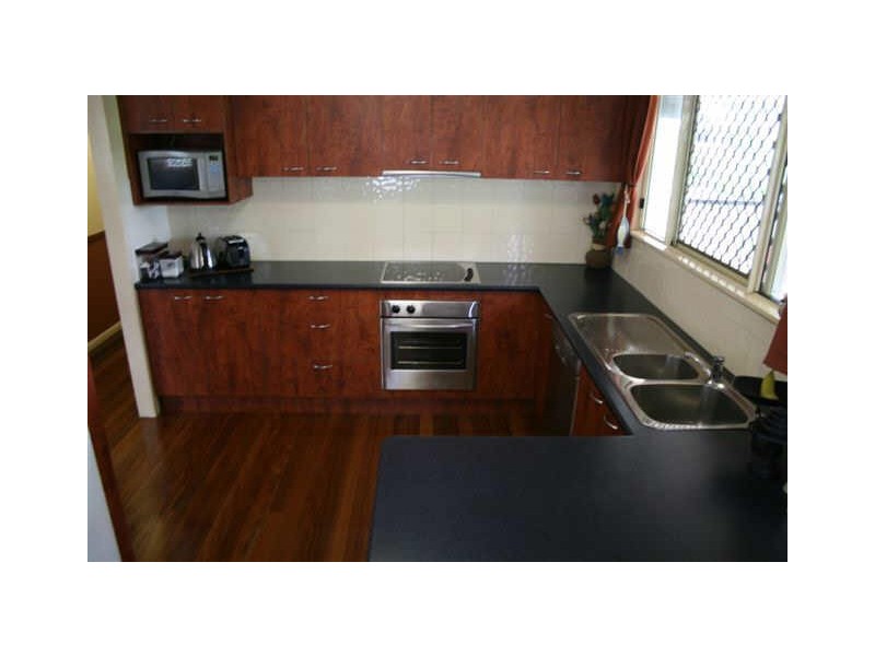 48 Denton Street, Wishart QLD 4122