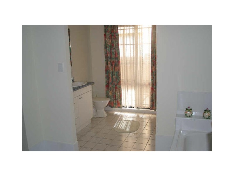 Mount Gravatt East QLD 4122