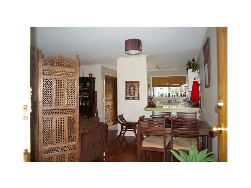 4/5 Woodford Street, Holland Park West QLD 4121