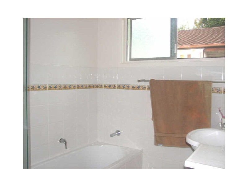 2 Chrysler Street, Mount Gravatt East QLD 4122