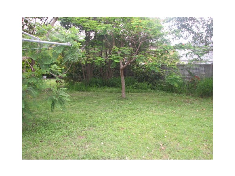 2 Chrysler Street, Mount Gravatt East QLD 4122