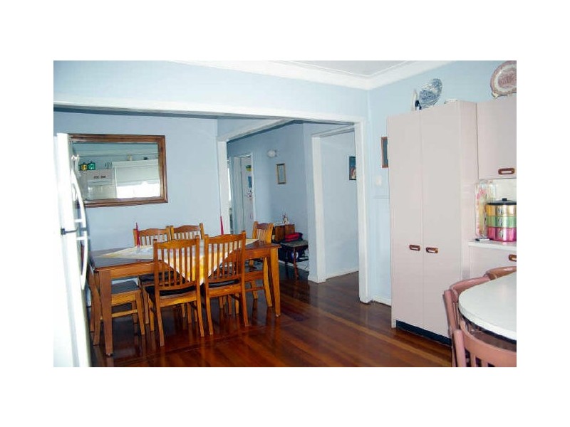 47 Dickenson Street, Carina QLD 4152