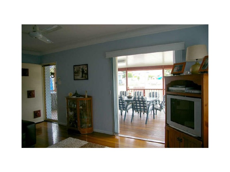 47 Dickenson Street, Carina QLD 4152