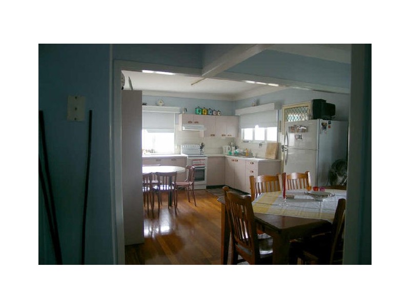 47 Dickenson Street, Carina QLD 4152