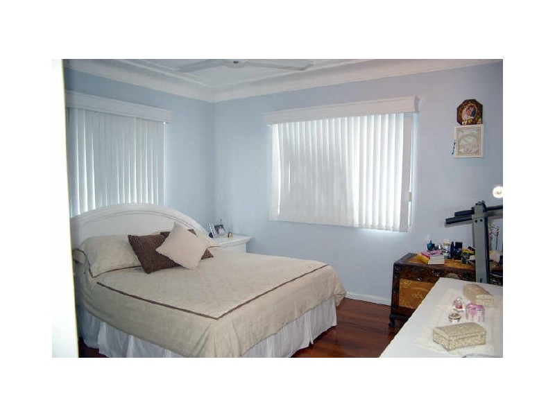 47 Dickenson Street, Carina QLD 4152