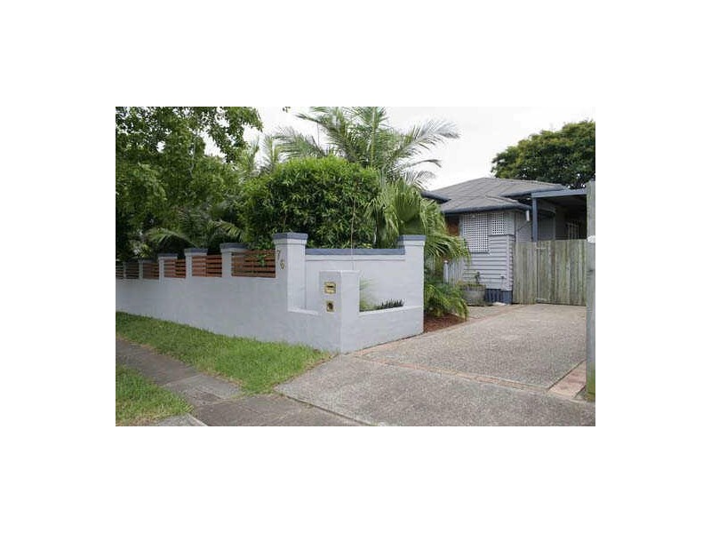 76 Broadwater Road, Mount Gravatt East QLD 4122