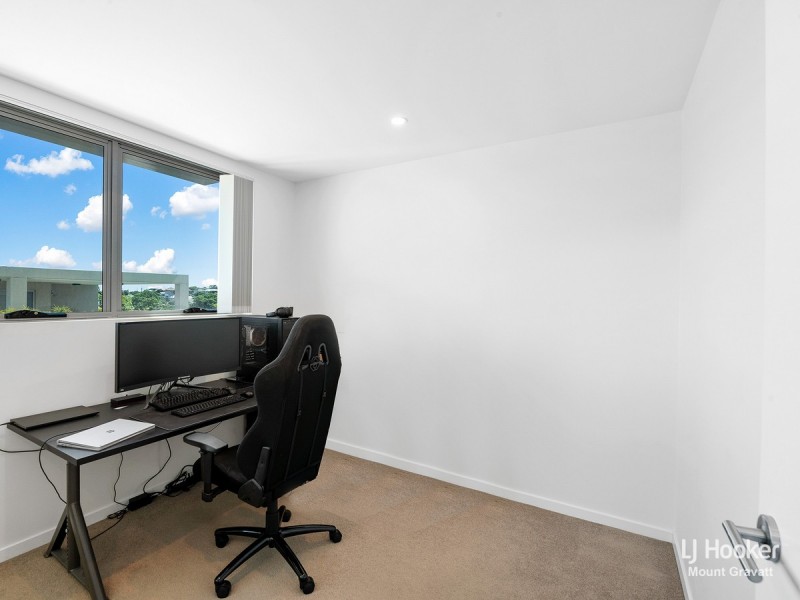 16/902 Logan Road, Holland Park West QLD 4121