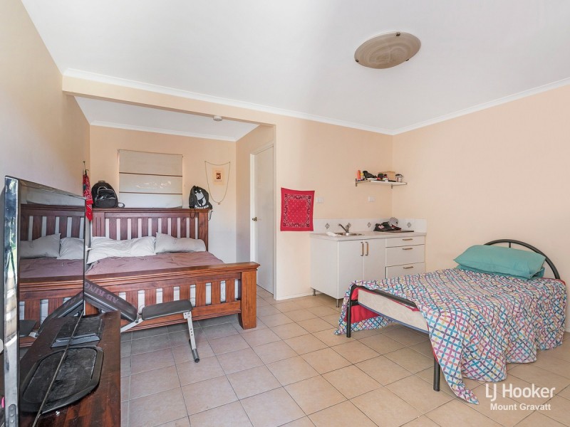 2 Damalis Street, Woodridge QLD 4114