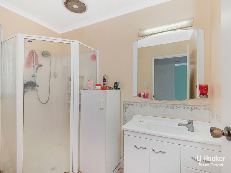 2 Damalis Street, Woodridge QLD 4114