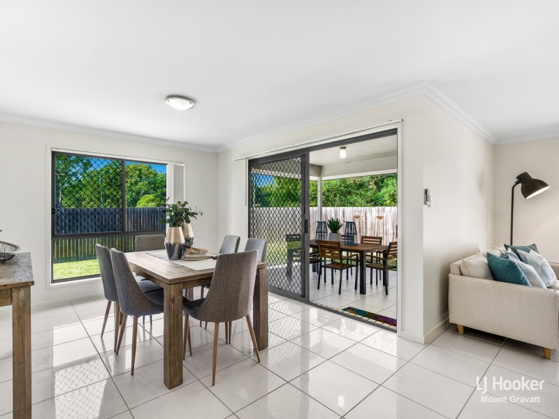 33 Wattle Place, Gumdale QLD 4154