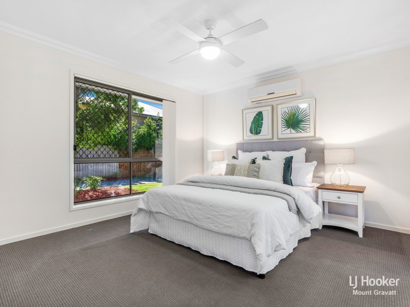 33 Wattle Place, Gumdale QLD 4154