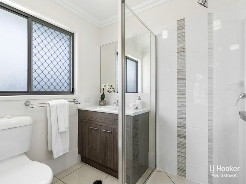 33 Wattle Place, Gumdale QLD 4154