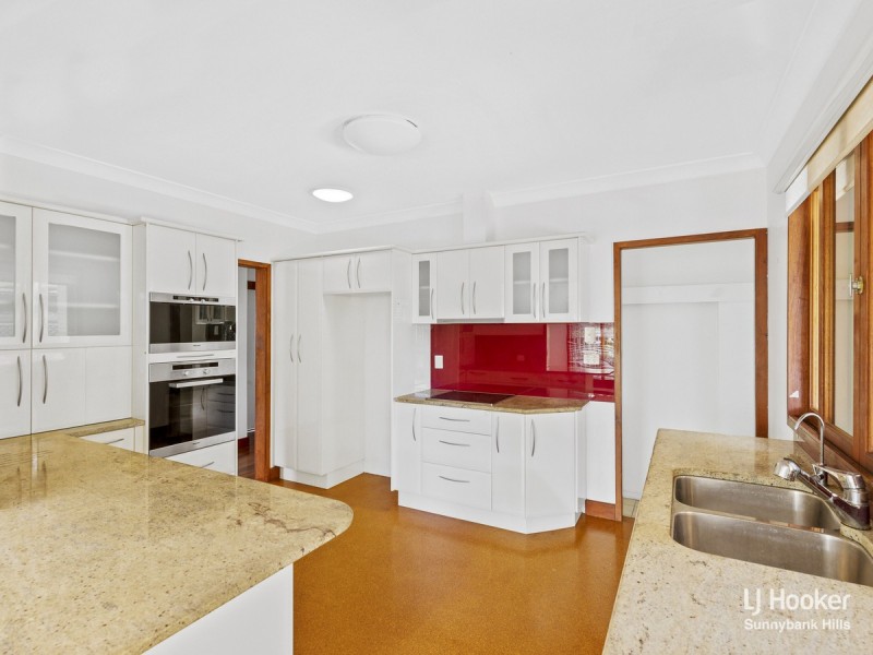 11 Pitcairn Street, Mount Gravatt QLD 4122