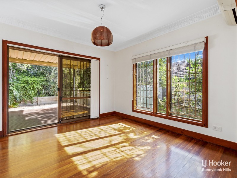 11 Pitcairn Street, Mount Gravatt QLD 4122