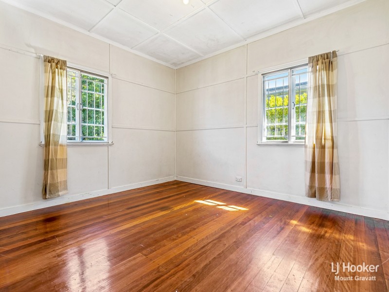 169 Broadwater Road, Mount Gravatt East QLD 4122