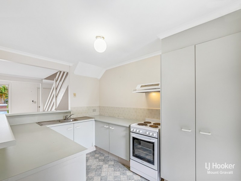 7/63 Olsen Avenue, Labrador QLD 4215