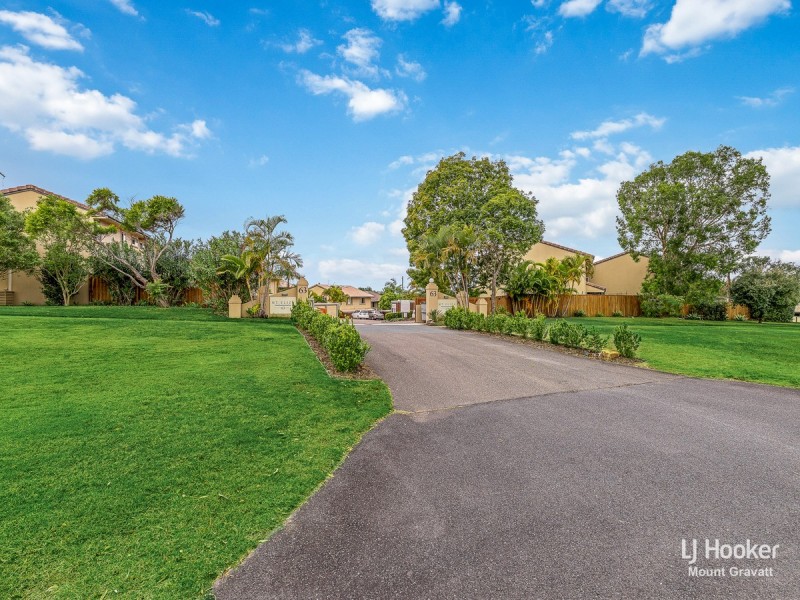 7/63 Olsen Avenue, Labrador QLD 4215