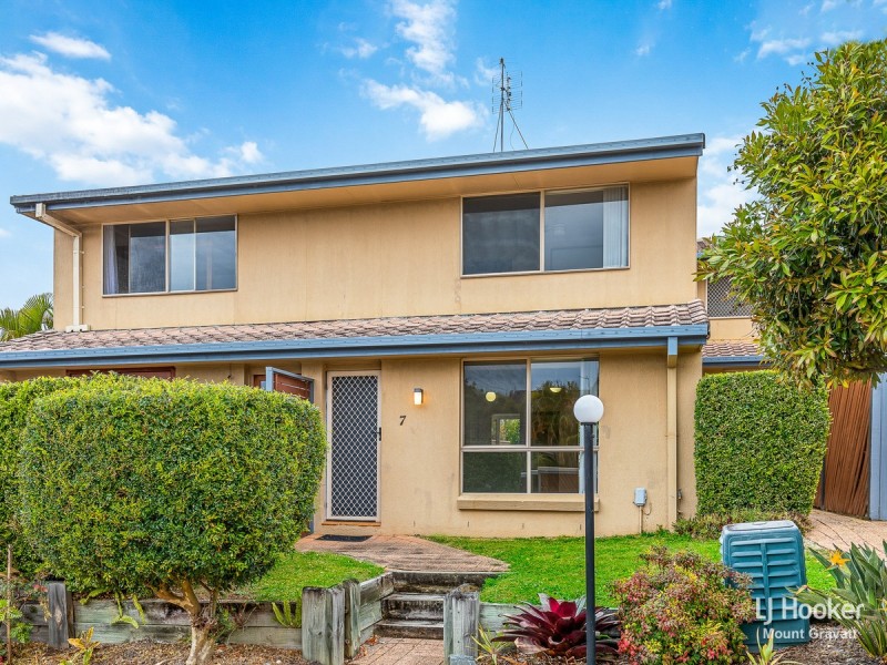 7/63 Olsen Avenue, Labrador QLD 4215