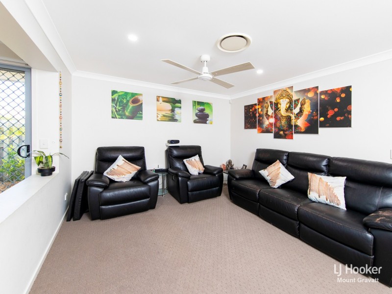 18/95 Lexey Crescent, Wakerley QLD 4154