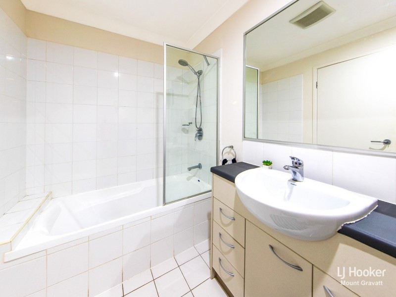 18/95 Lexey Crescent, Wakerley QLD 4154