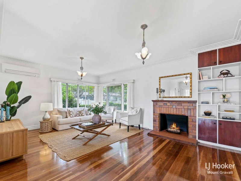 36 Balcha Street, Holland Park QLD 4121