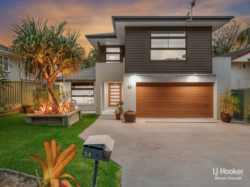 24 Curfew Street, Upper Mount Gravatt QLD 4122