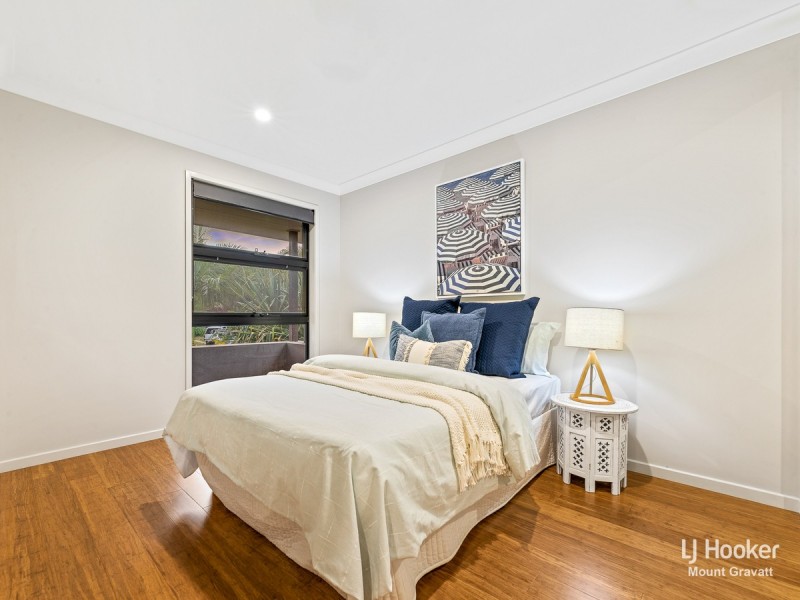 24 Curfew Street, Upper Mount Gravatt QLD 4122