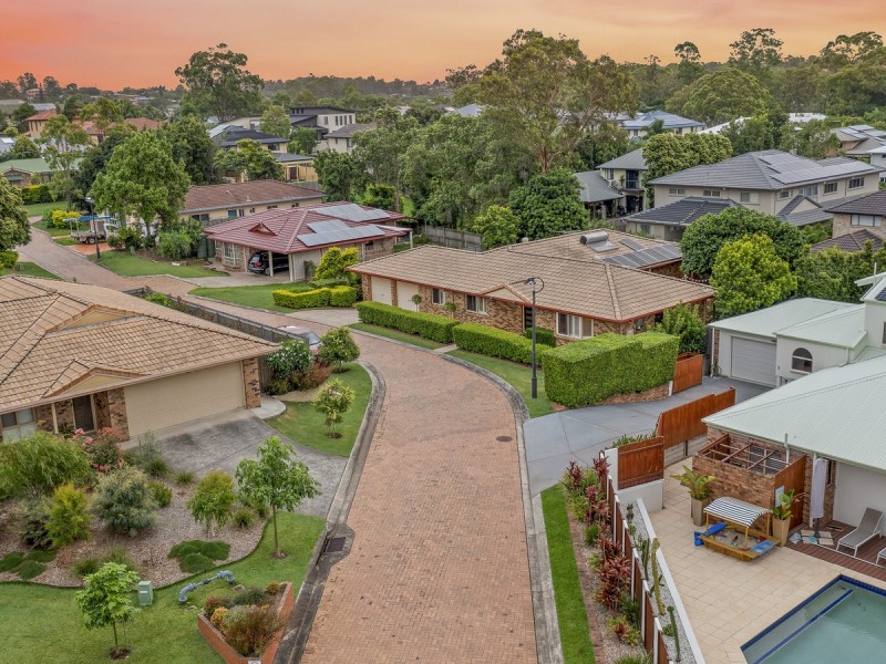 22 Greenland Street, Wishart QLD 4122