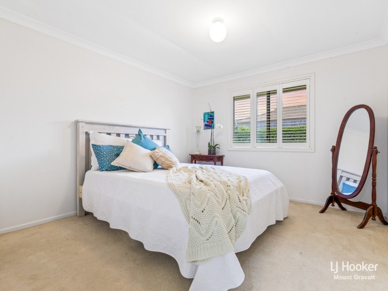 22 Greenland Street, Wishart QLD 4122