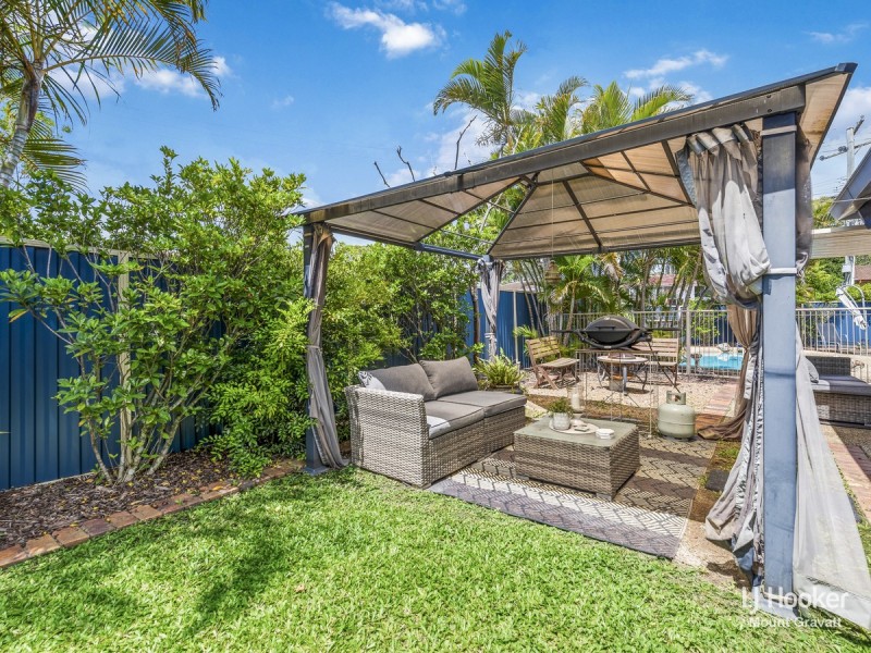 2 Parkway Street, Macgregor QLD 4109