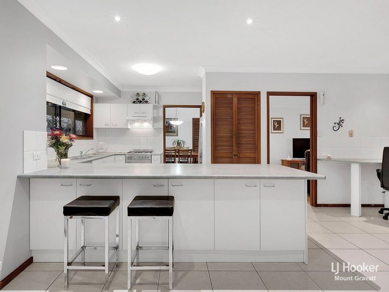 32 Dromos Street, Eight Mile Plains QLD 4113