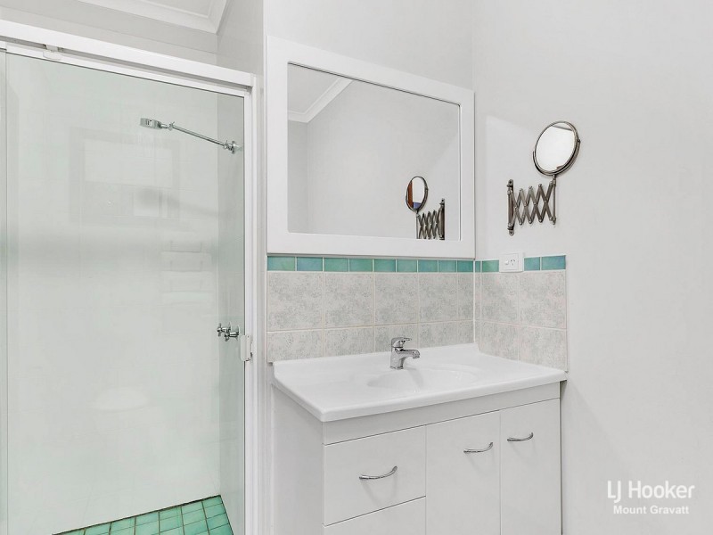 32 Dromos Street, Eight Mile Plains QLD 4113