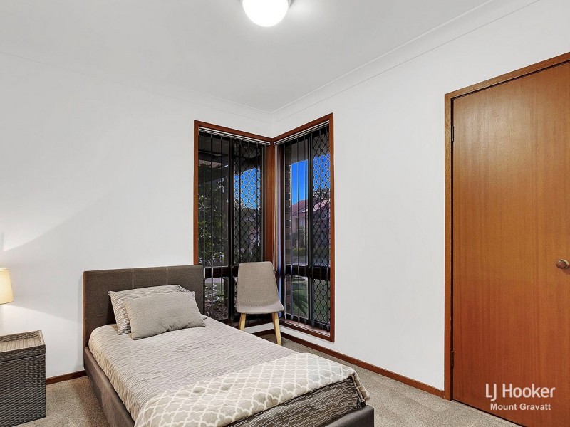 32 Dromos Street, Eight Mile Plains QLD 4113