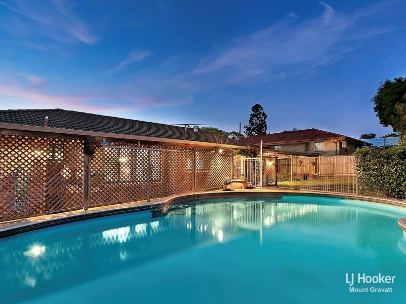 32 Dromos Street, Eight Mile Plains QLD 4113