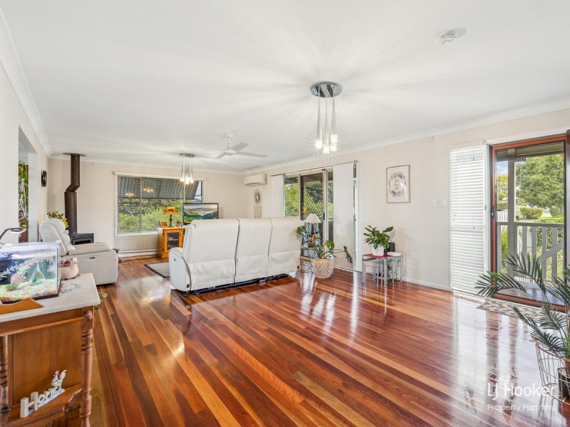 15 Laurel Court, Moores Pocket QLD 4305