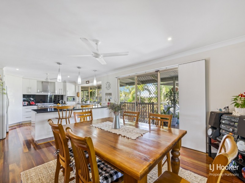 15 Laurel Court, Moores Pocket QLD 4305