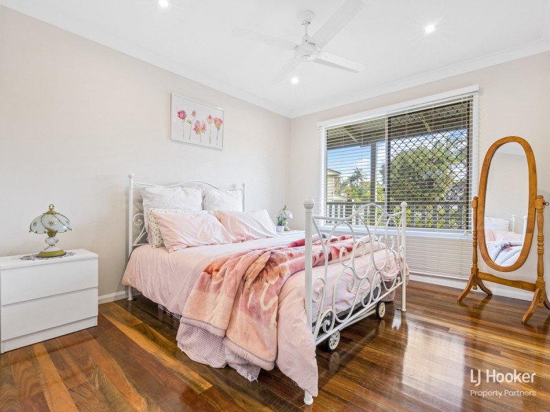 15 Laurel Court, Moores Pocket QLD 4305