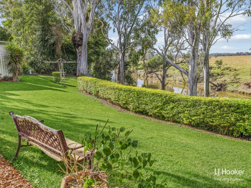 15 Laurel Court, Moores Pocket QLD 4305