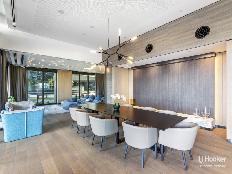 2303/8 Adelaide Street, Brisbane City QLD 4000