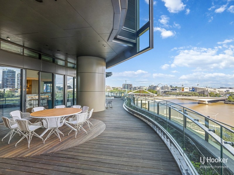 2303/8 Adelaide Street, Brisbane City QLD 4000