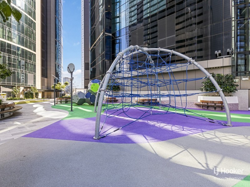 2303/8 Adelaide Street, Brisbane City QLD 4000