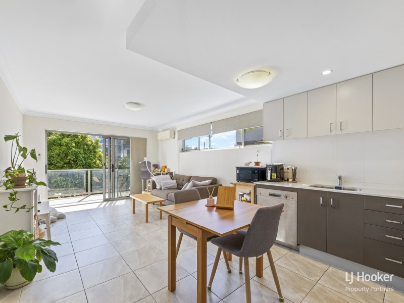 2/5 Springwood Street, Mount Gravatt East QLD 4122